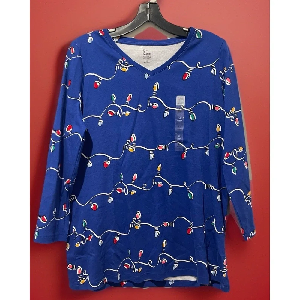 New Kim Rogers Size Medium M Perfectly Soft‎ Blue Christmas V Neck Top Shirt NWT
